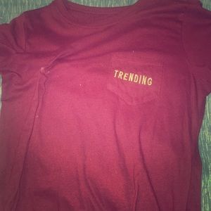 “TRENDING” Scarlet red Women’s T-Shirt